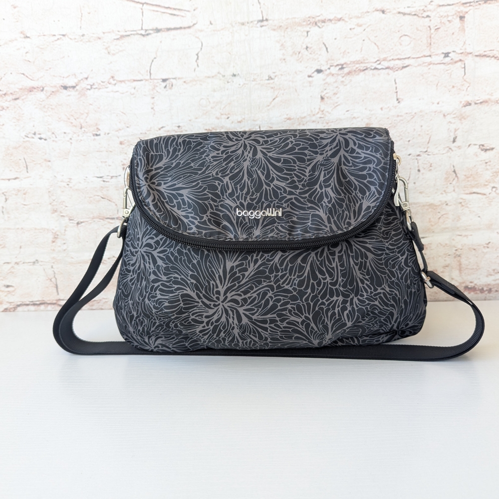 Baggallini Black Floral Women's Bag